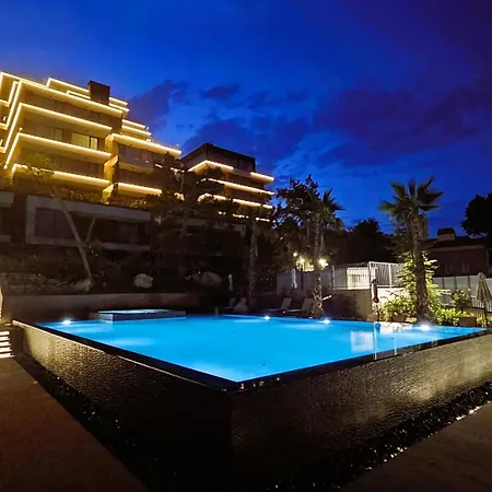 Exclusive Sea View Free Wifi & Pool * 圣君士坦丁和海伦那