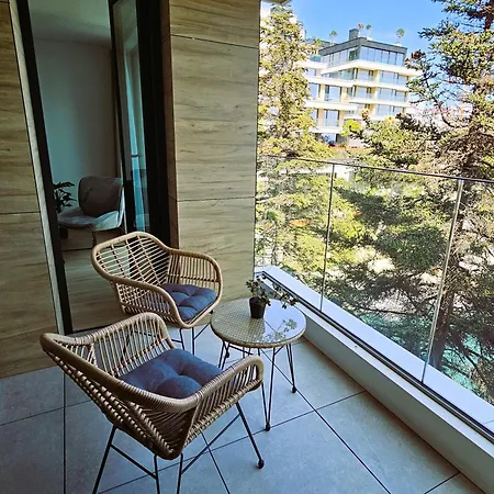 Exclusive Sea View Free Wifi & Pool * 圣君士坦丁和海伦那